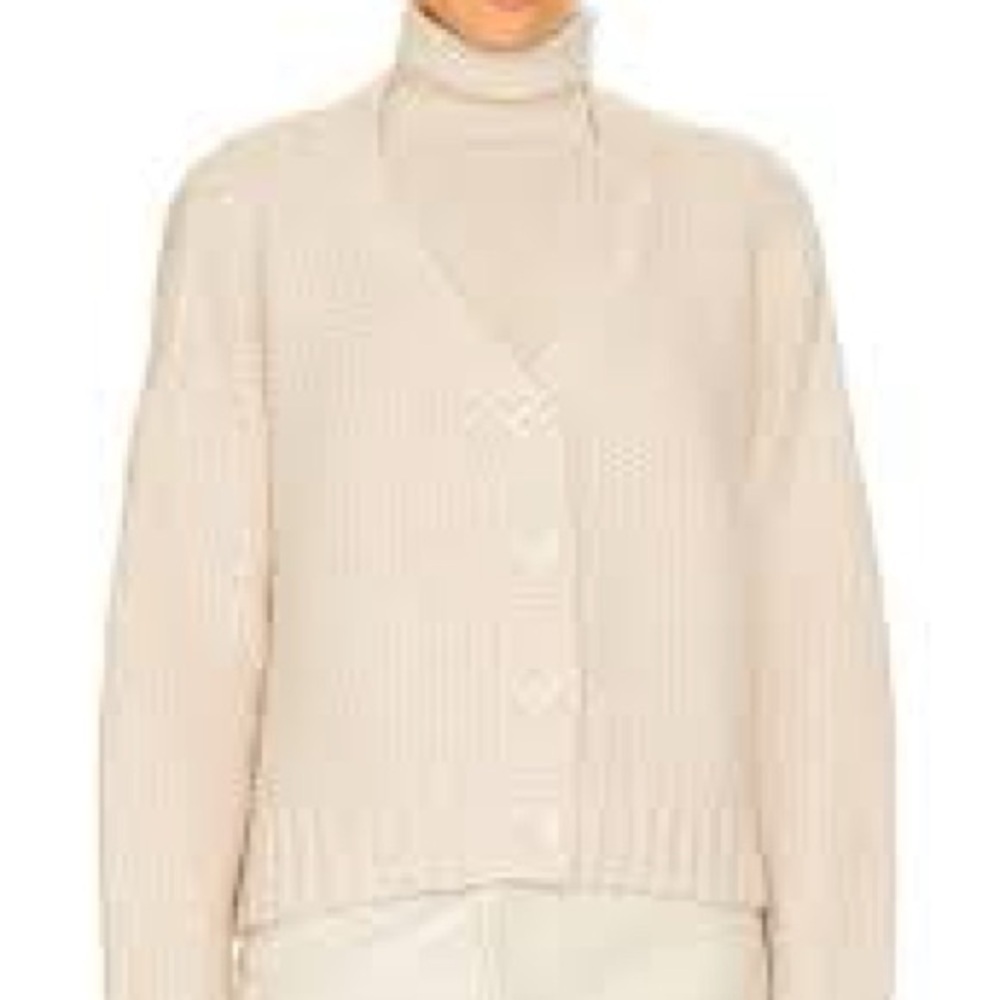 Revolve lovers and friends cardigan LILI BUTTON FRONT CARDIGAN OOS size medium - Picture 2 of 7